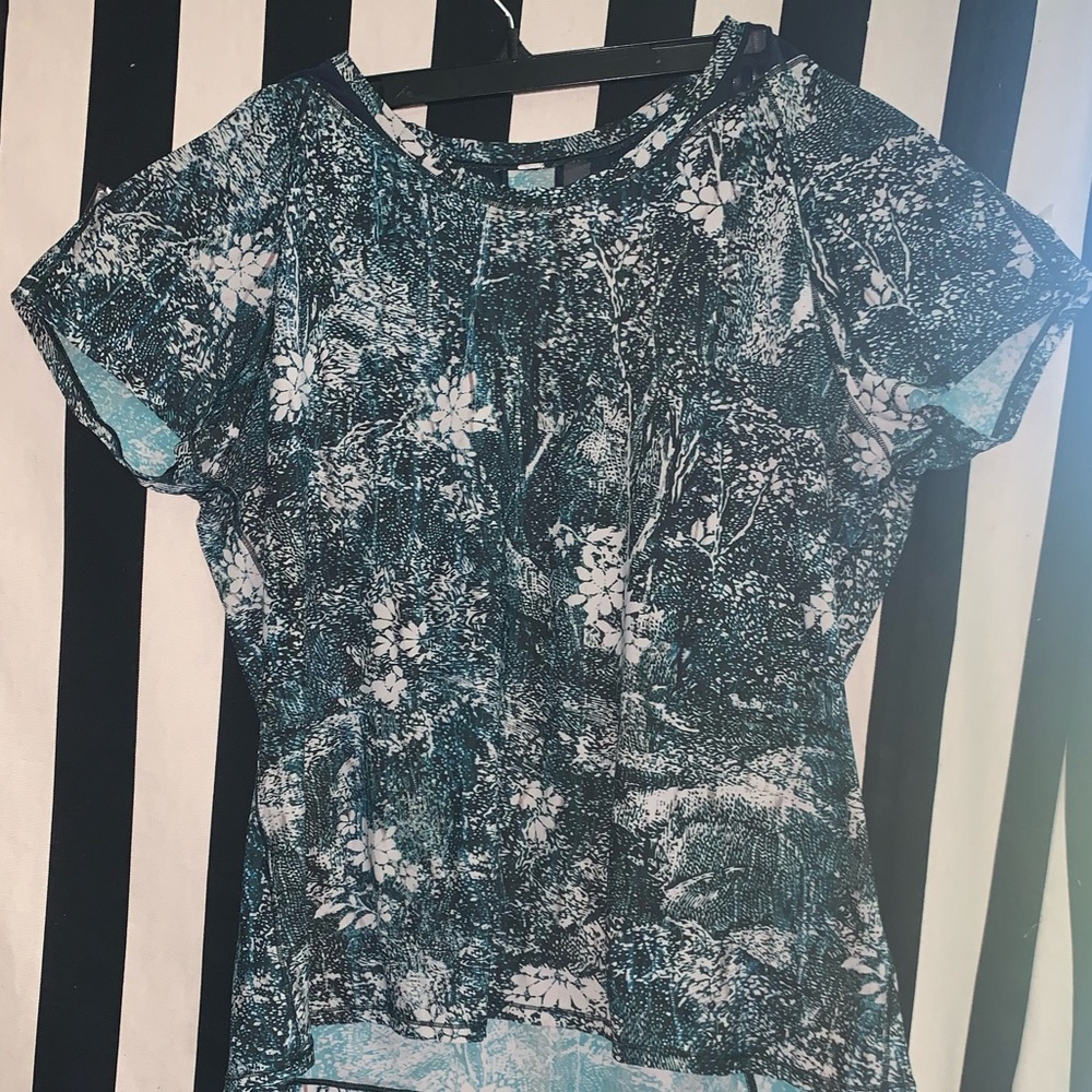 Lululemon shirt